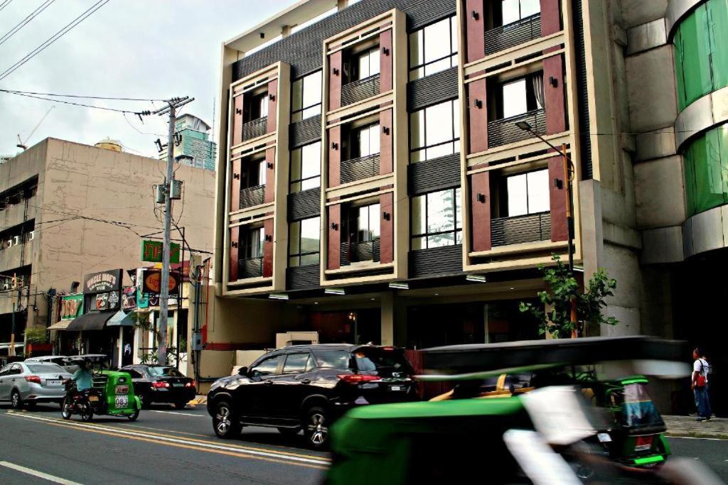Urban Hostel Pasig City Bagian luar foto