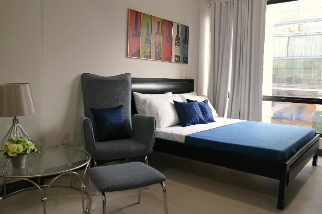 Urban Hostel Pasig City Bagian luar foto