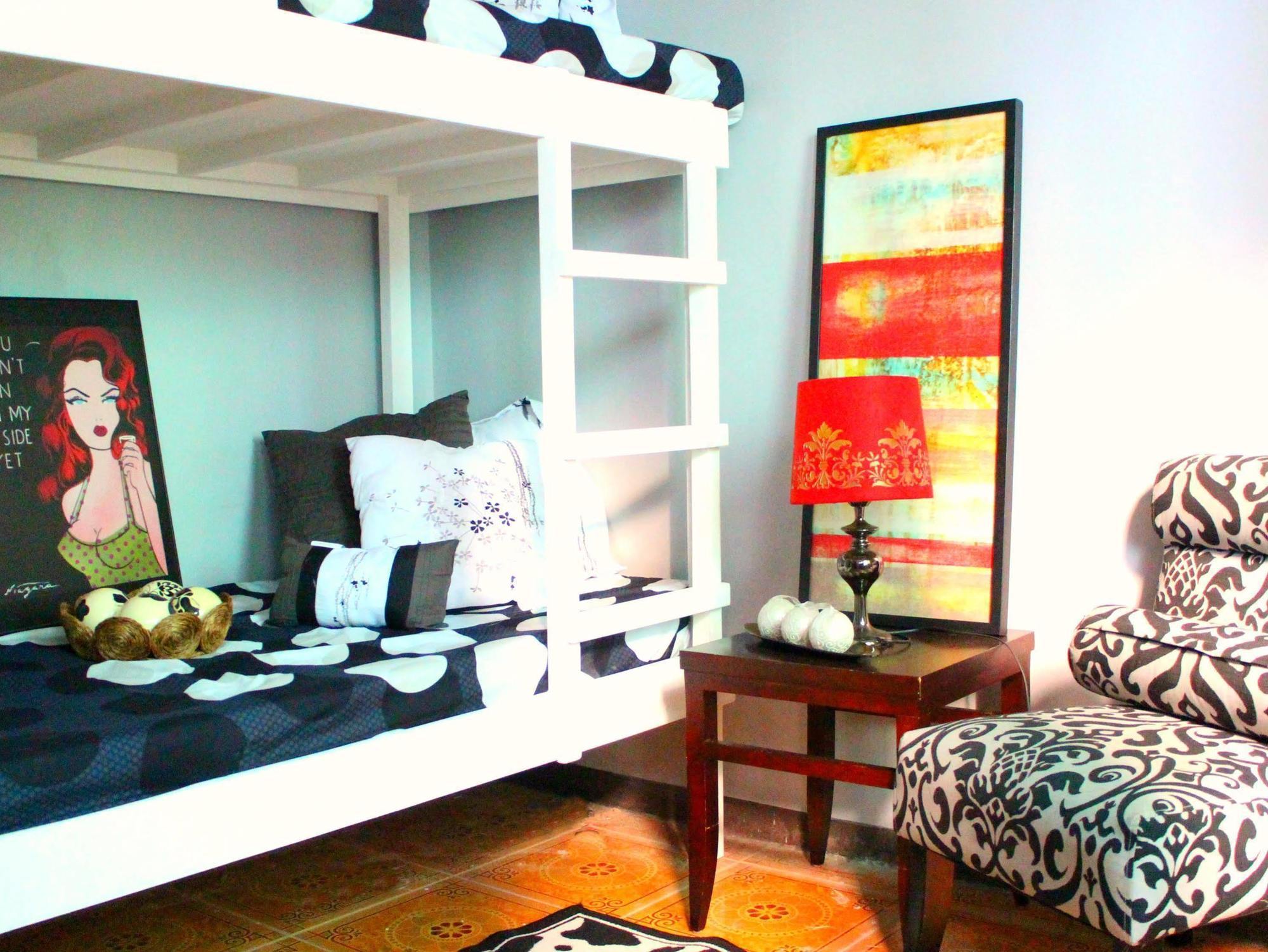 Urban Hostel Pasig City Bagian luar foto